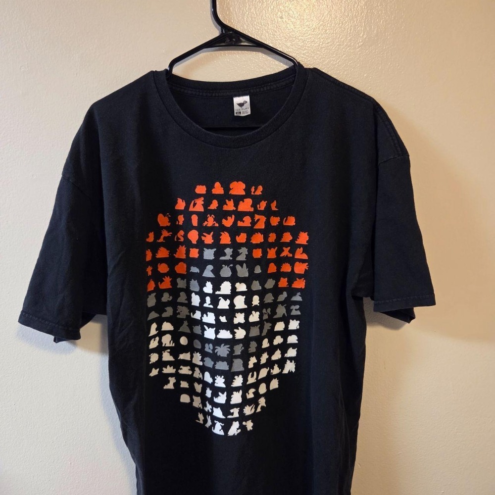 Tee Fury Pokemon Poke Ball Silhouette Graphic T-Shirt Mens XL Black Cotton